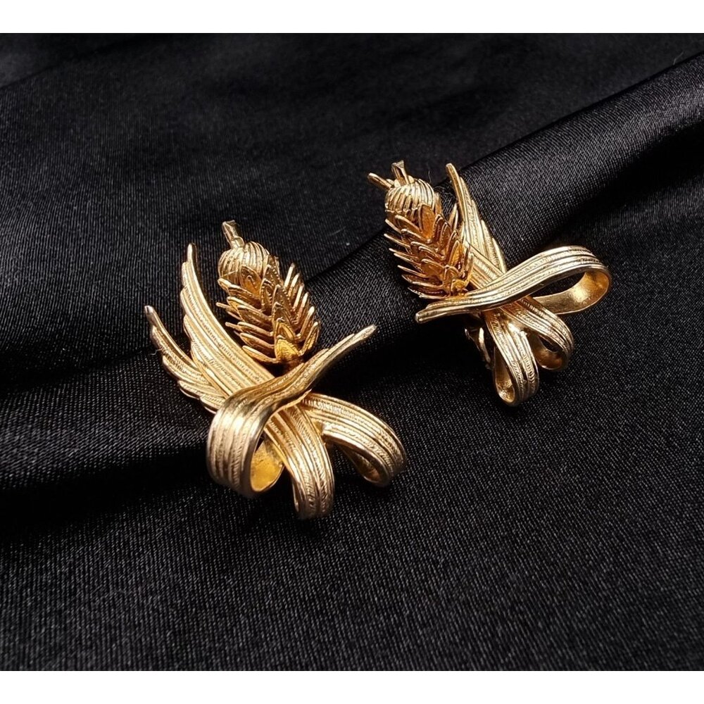 Rare Find Vintage Gold Wheat Ear Clip Earrings 1960S Rare Botanical Jewelry